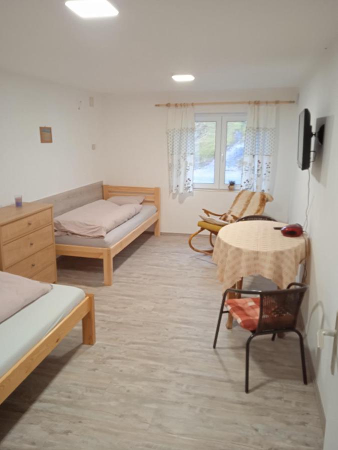 apartman17 Syrenov Bagian luar foto